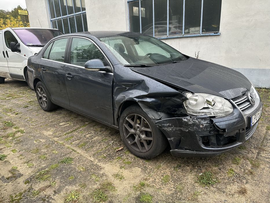 Volkswagen Jetta 1.6 TDI 105KM