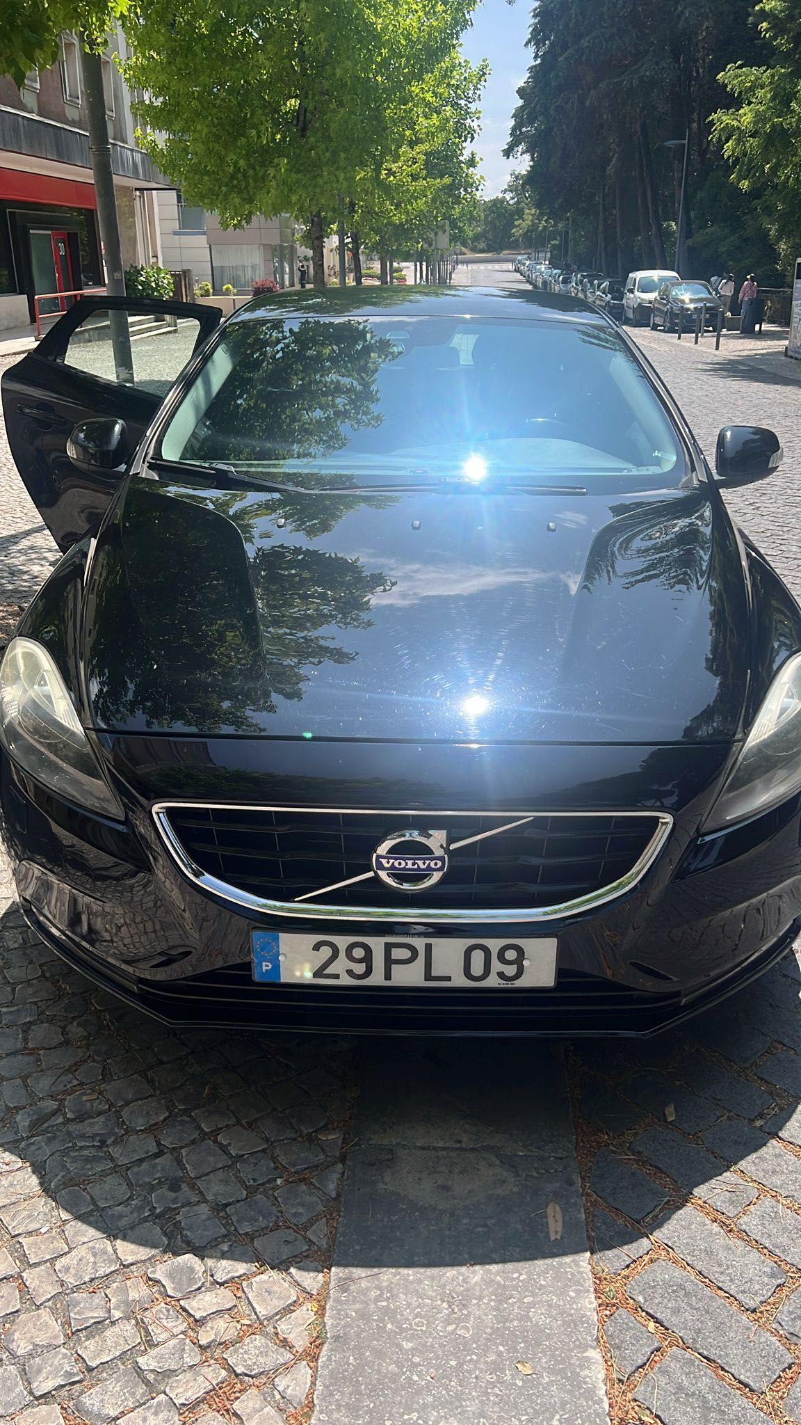 Volvo v40 impecável