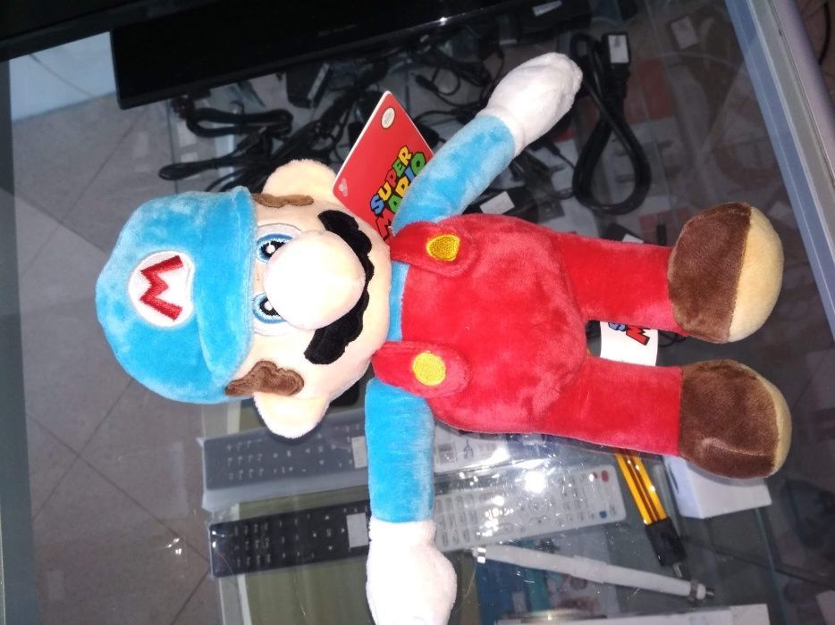 Promo:Peluche Mario Bros. Mario Chapéu Azul 30 cm