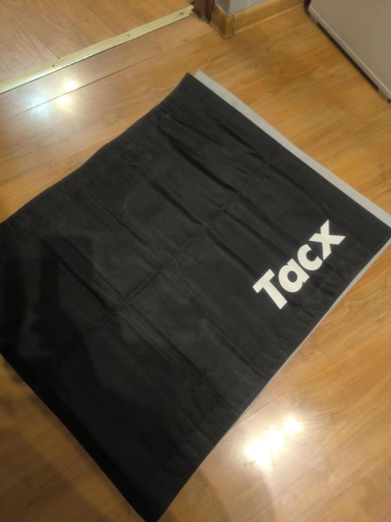 Trenażer Garmin tacx flux s Smart