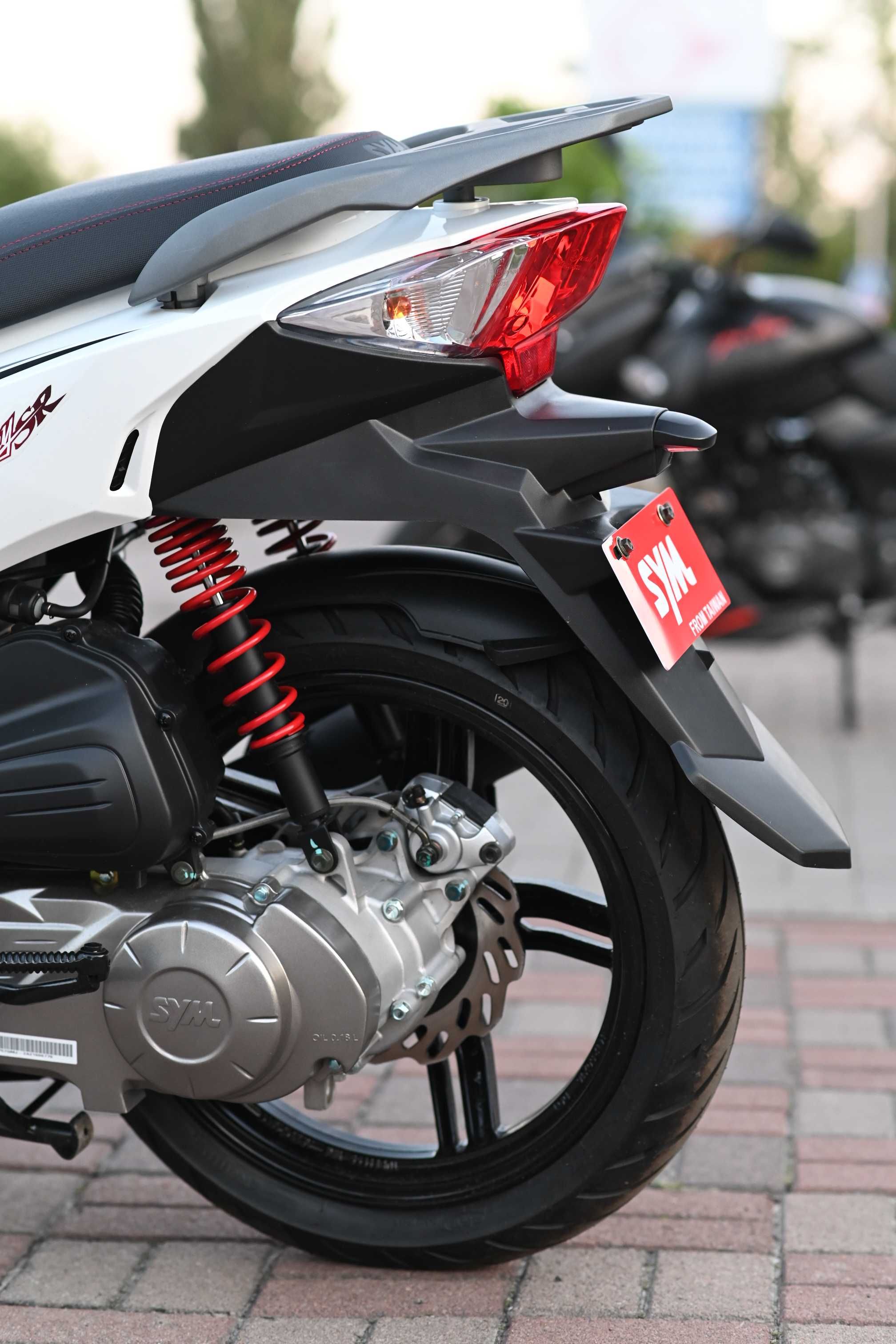 Sym Symphony SR 150 16', колесо, кофр!  Гарантія.