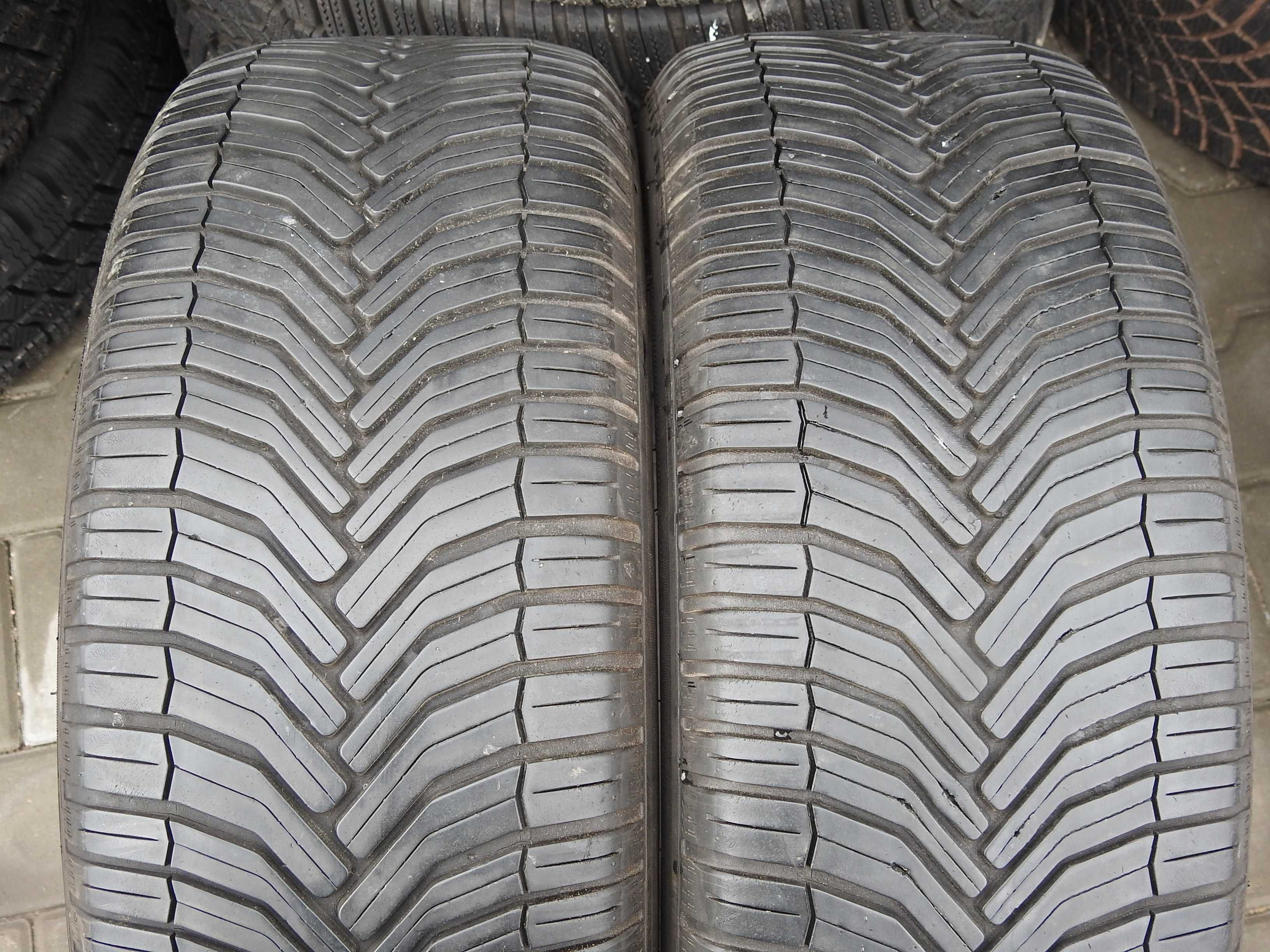 2x Michelin Crossclimate  215/55r16 97Y 15rok 6mm