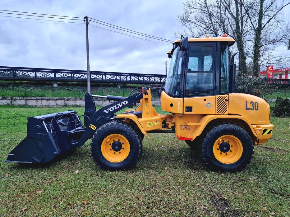 Pá carregadora volvo