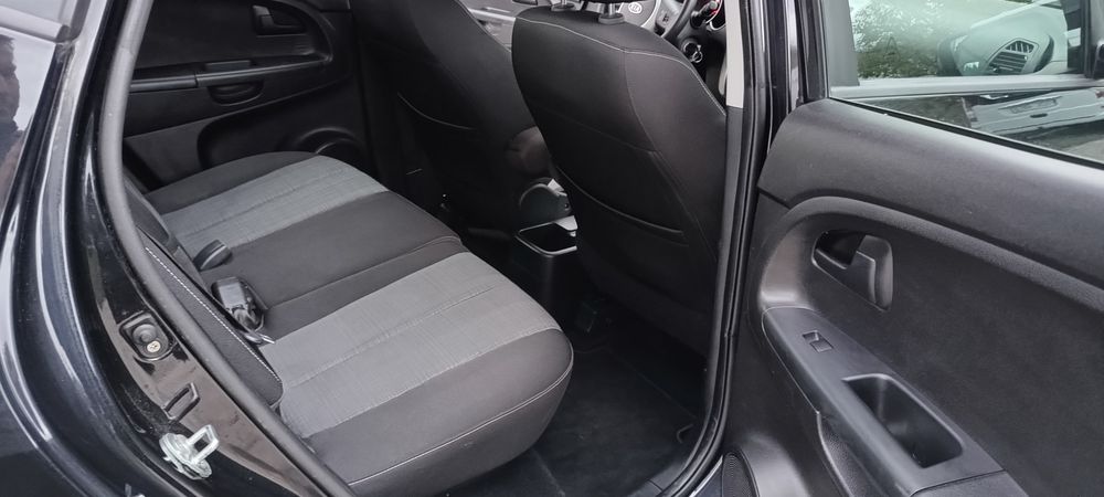 Kia Venga 1.6 crdi 2012rok nawigacja, kamera, ładna