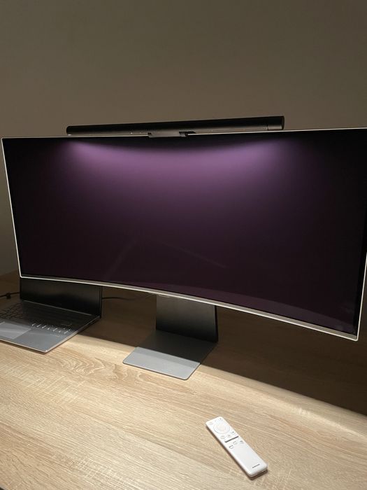 Монитор Samsung Odyssey G8 LS34BG850SI