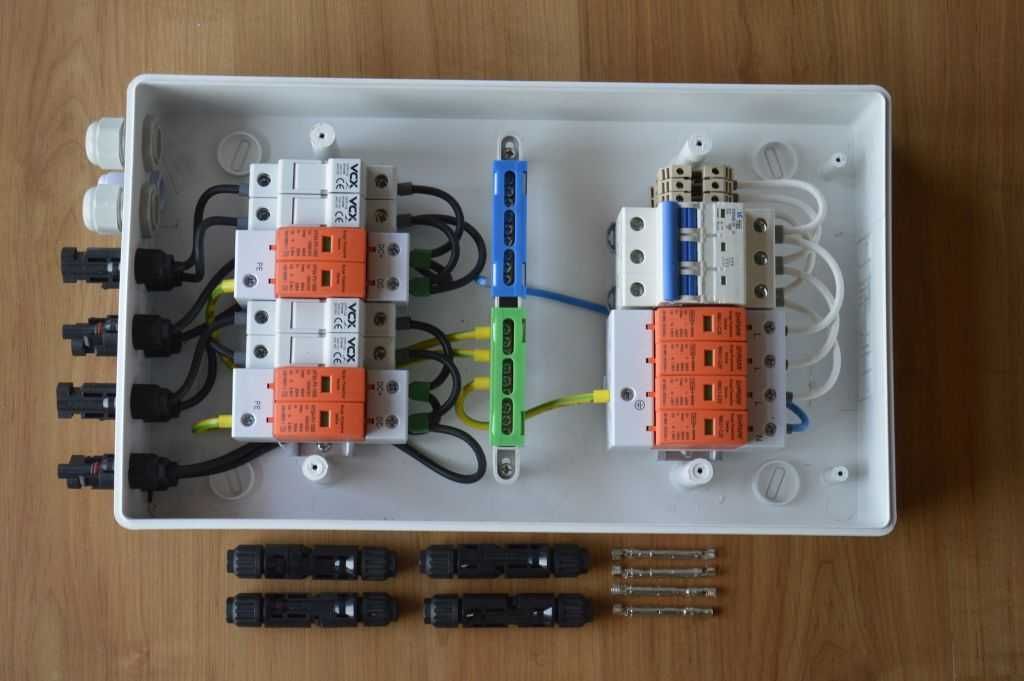 Rozdzielnica fotowoltaiczna 2x8 Solar PV AC DC 1000V T2 2 stringi MC4