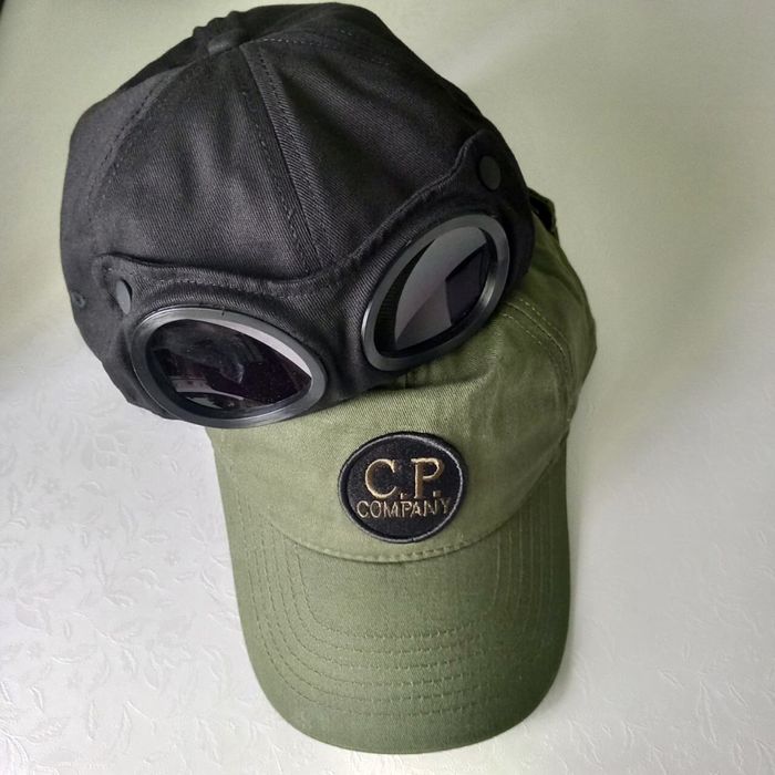 czapka z daszkiem, tracker, soczewki CP company