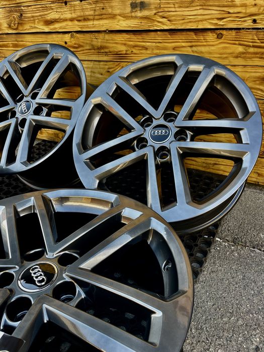 Диски 5/112 r18 Audi оригінал