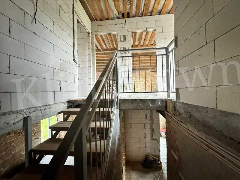 Продається дачний будинок в СТ "Райдуга"