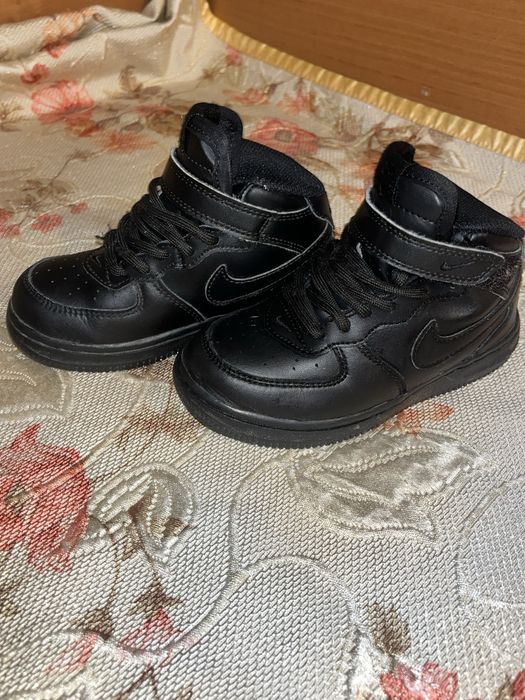 Продам дитяче взуття
