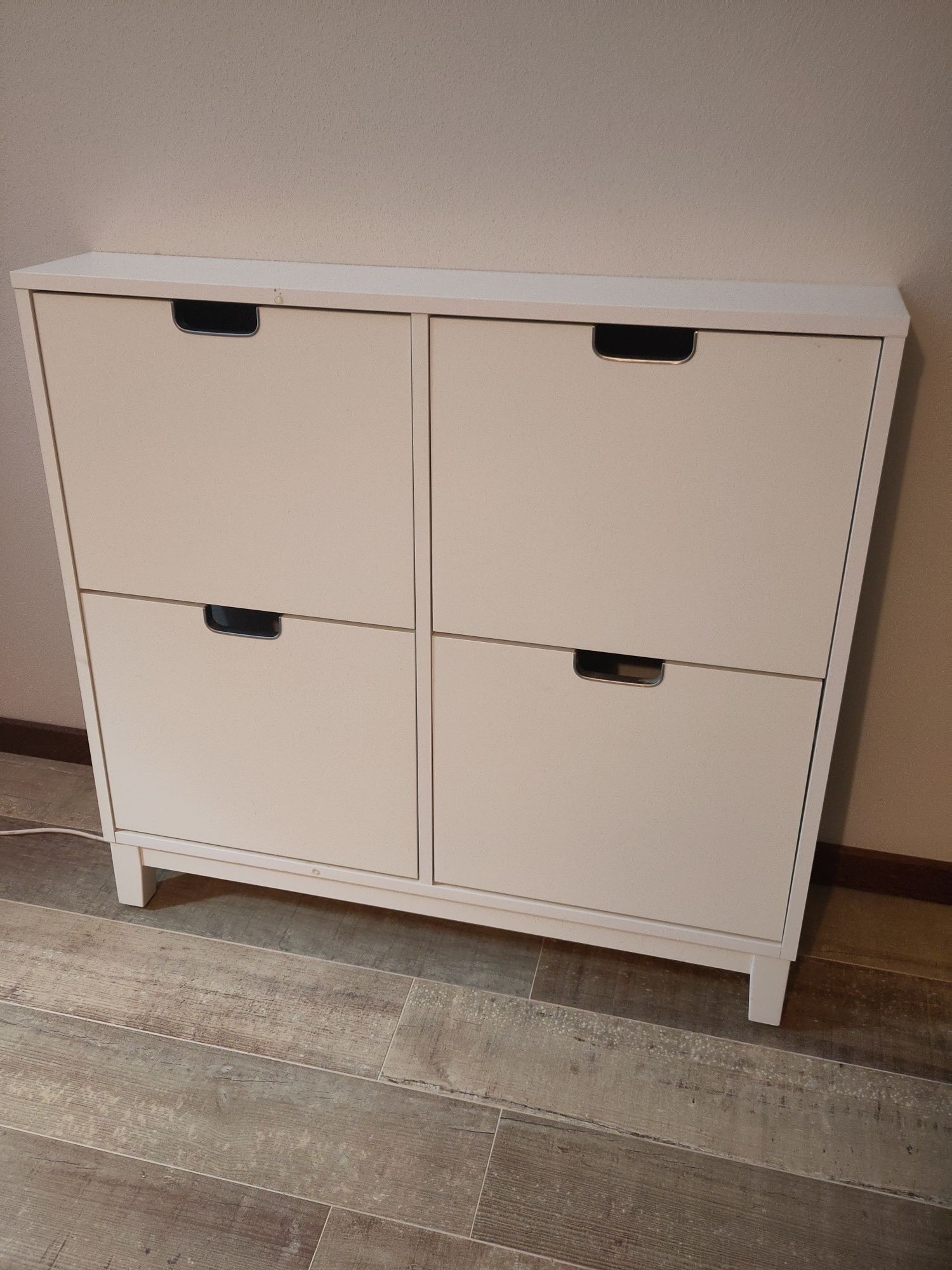 Sapateira STÄLL IKEA branca, praticamente nova