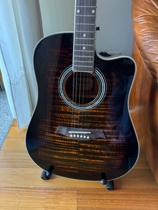 Guitarra acústica phoenix