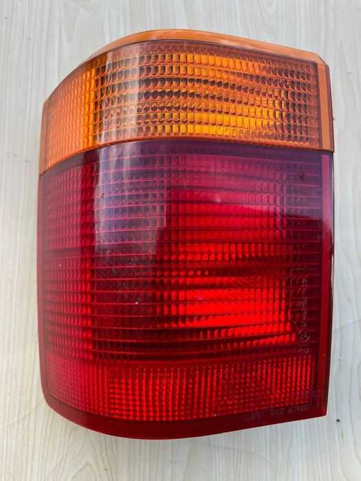 Lampa tylna lewa narożnikowa RANGE ROVER P38