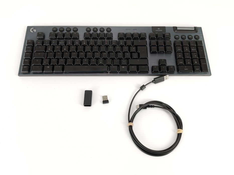 Logitech G915 XLIGHTSPEED Mechaniczna podświetlana klawiatura QWERTY