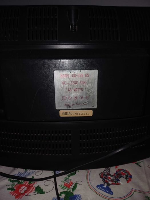 TV BREND - Antiga a funcionar perfeitamente