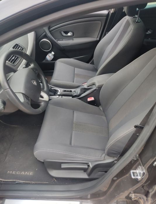 Продам renault megan2009