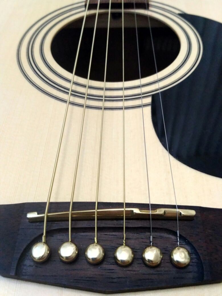 Шпильки в бридж акустической гитары, латунь