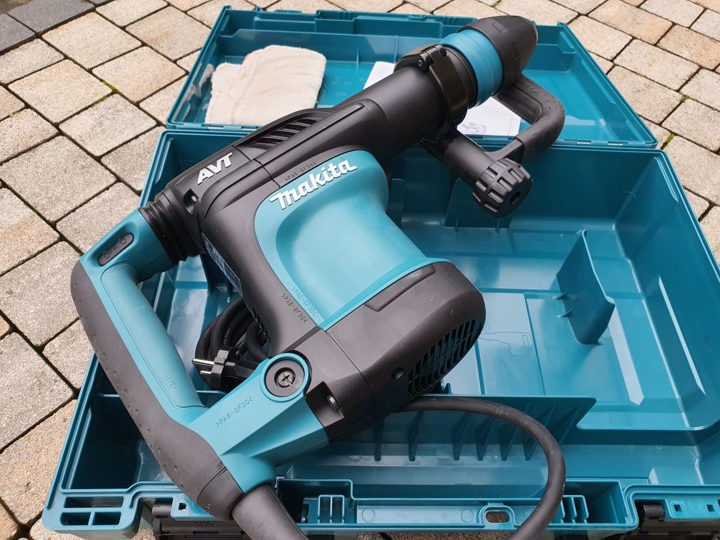 Młot MAKITA Hm 0871c Nowy idealny 8.1J SDS MAX  230v