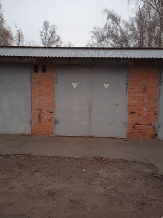 Продам гаражи под СТО