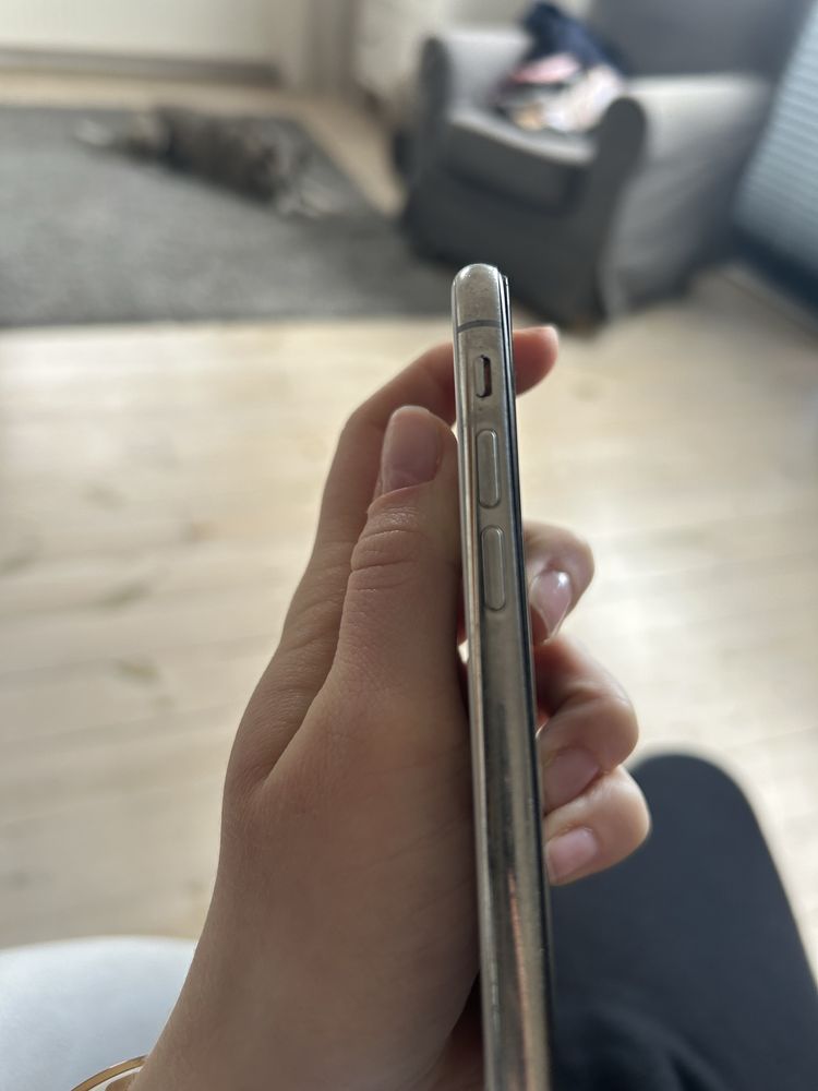 Iphone X 64gb biały