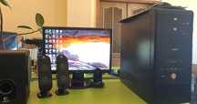 Продается комплект: 19,6 дюймовый монитор LG, колонки 2+1 савбуфер