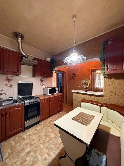 Будинок на Червоному Шляху