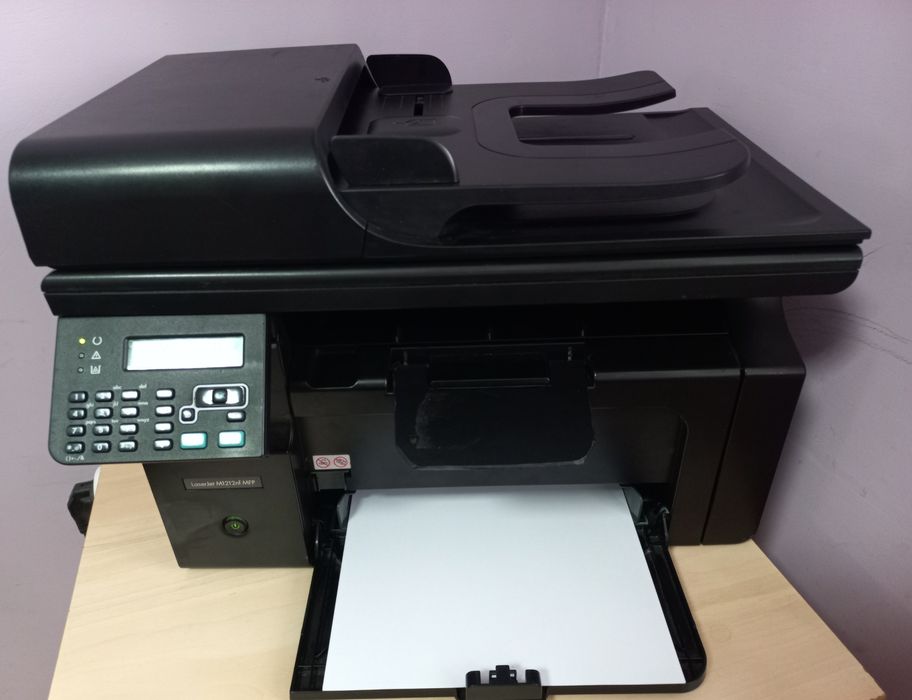 БФП принтер HP M1212nf