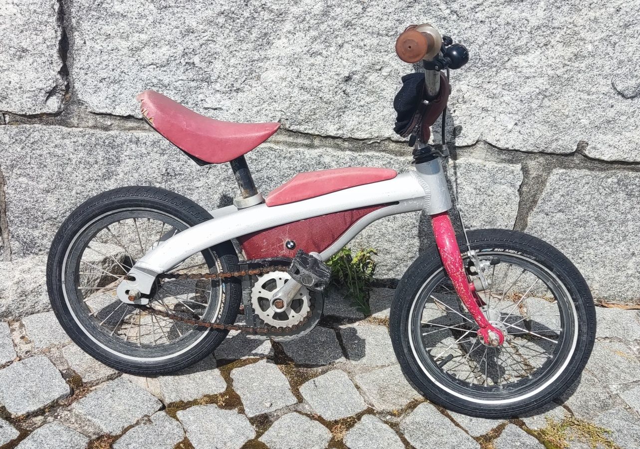 Bicicleta dos 2 aos 6 anos