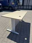 Biurka140/80, firma MDD, uzywane Poleasingowe