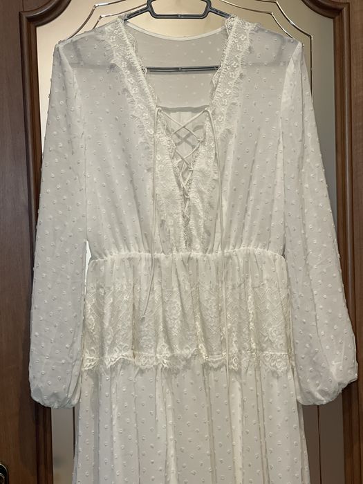 Сукня М-Л молочного кольору