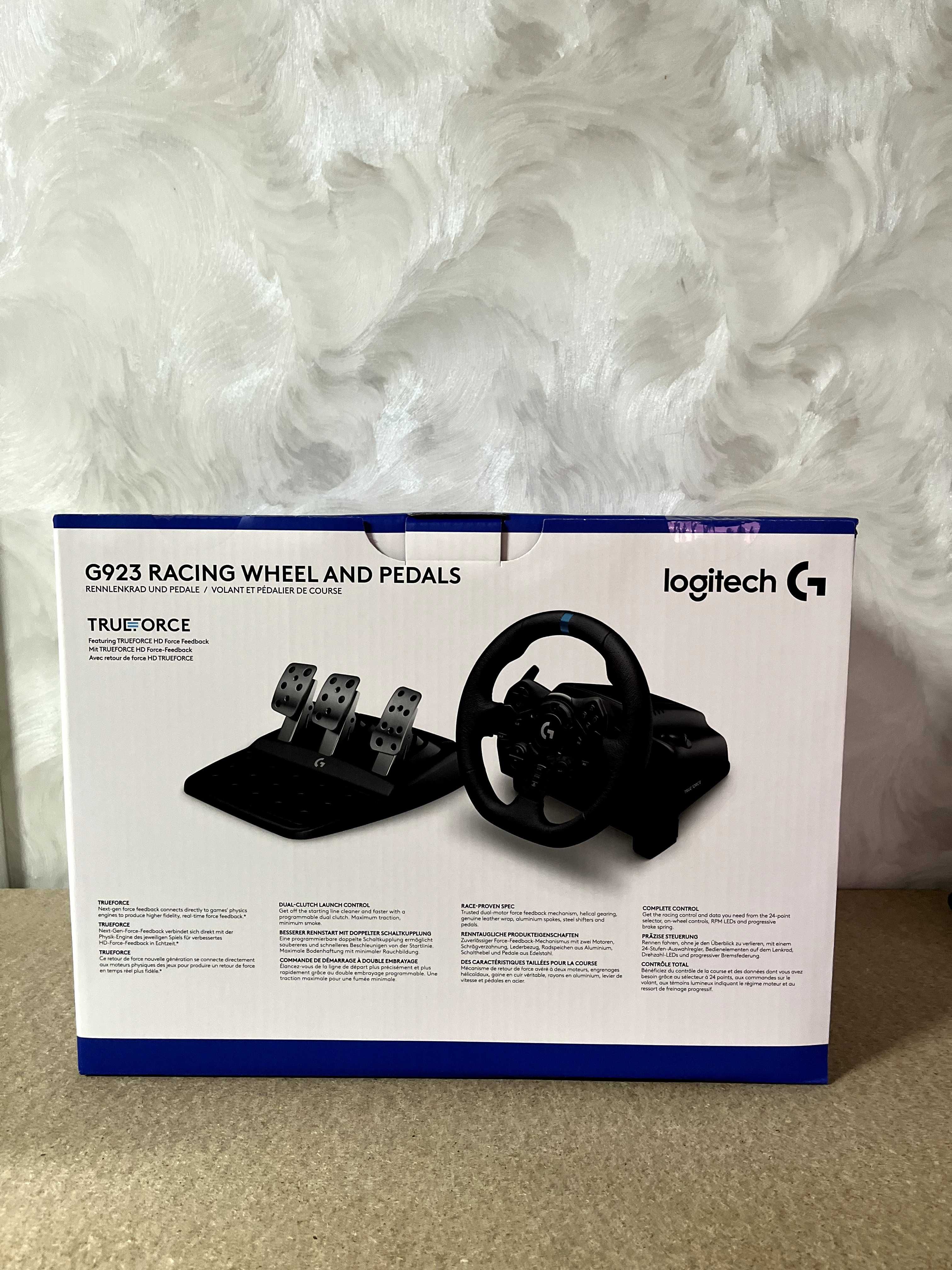 Комплект (кермо, педалі) Logitech G923 PS4/PS5/PC, В наявності