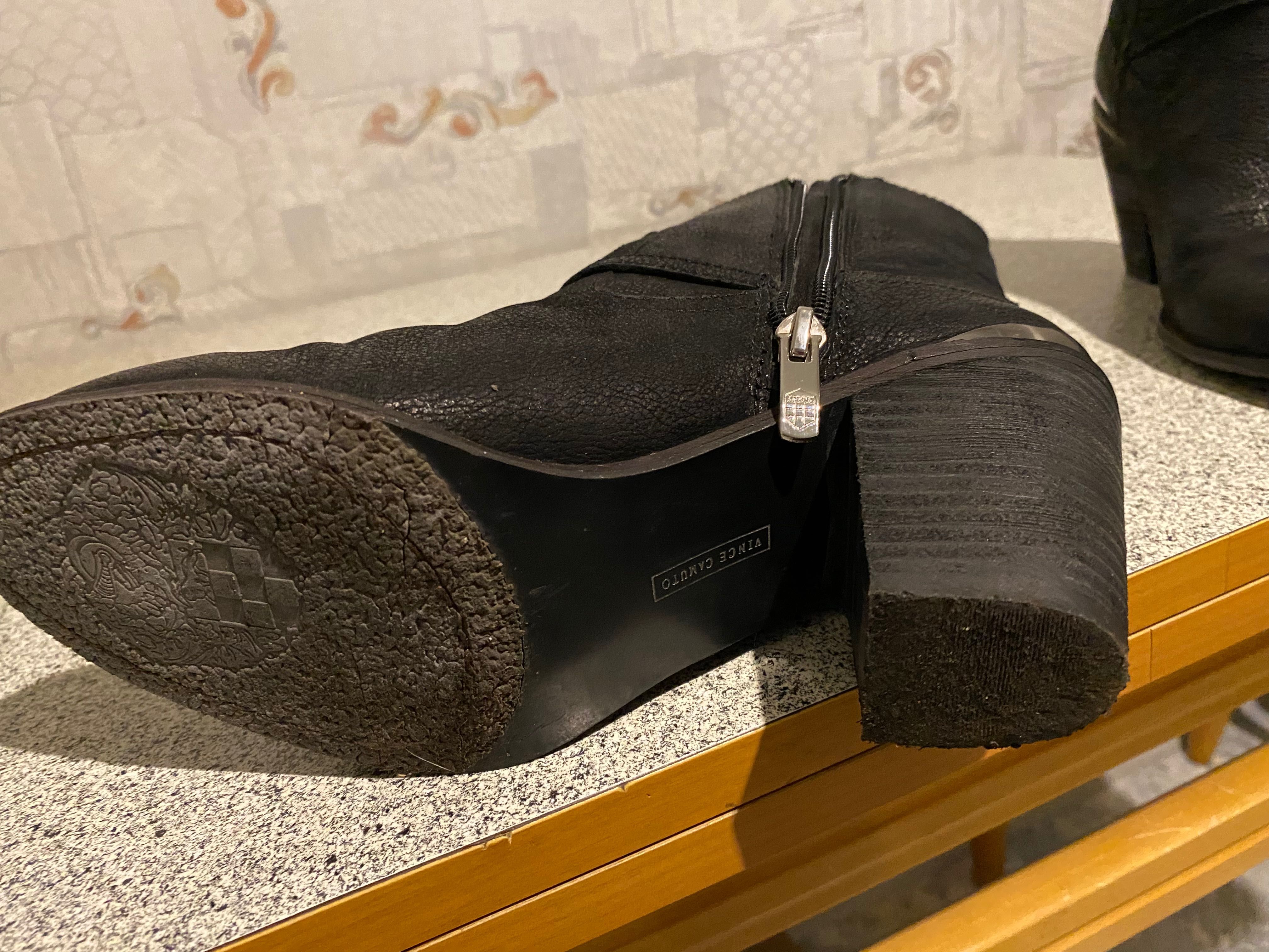 Шикарные ботинки VINCE CAMUTO 37р, КОЖА, Италия, как новые.