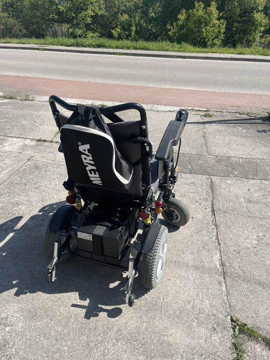 Inwalidzki wózek elektryczny Meyra