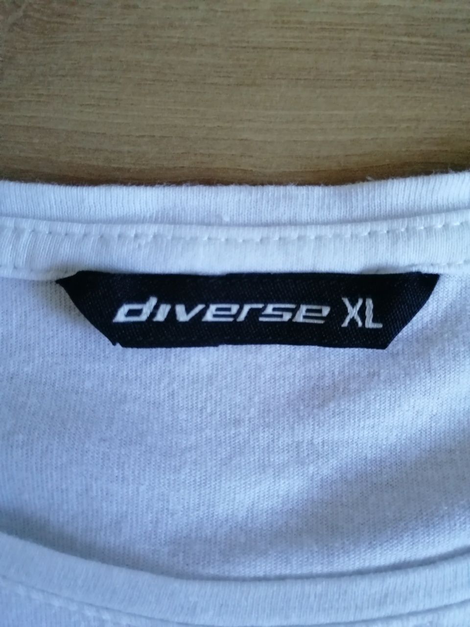 Koszulka biała bawełniana  t-shirt XL Diverse