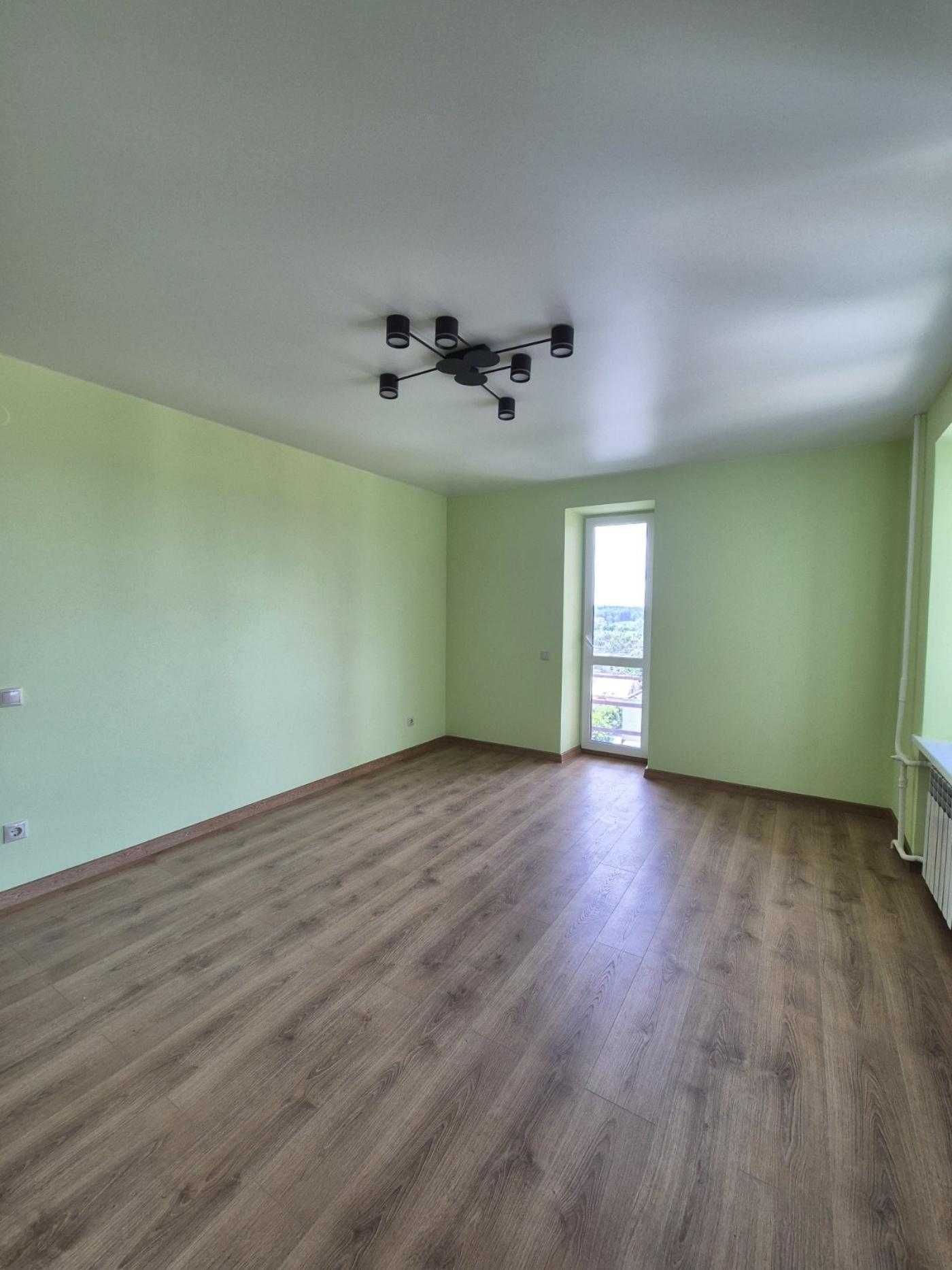 Продаж 3 кімнатної квартири, вулиця Широка