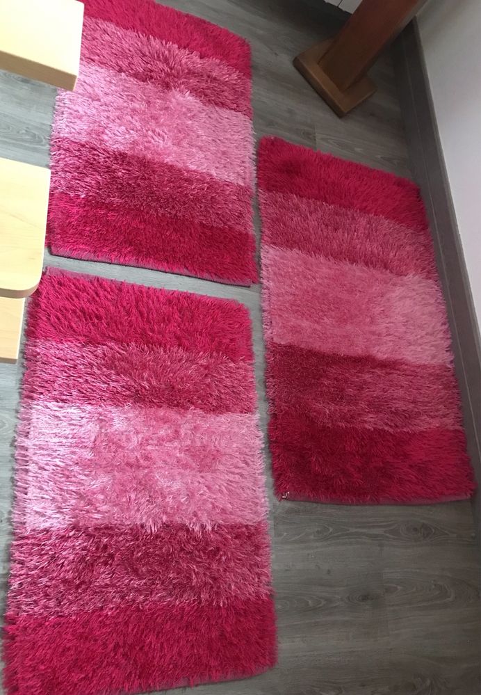 Vendo tapetes completamente novos