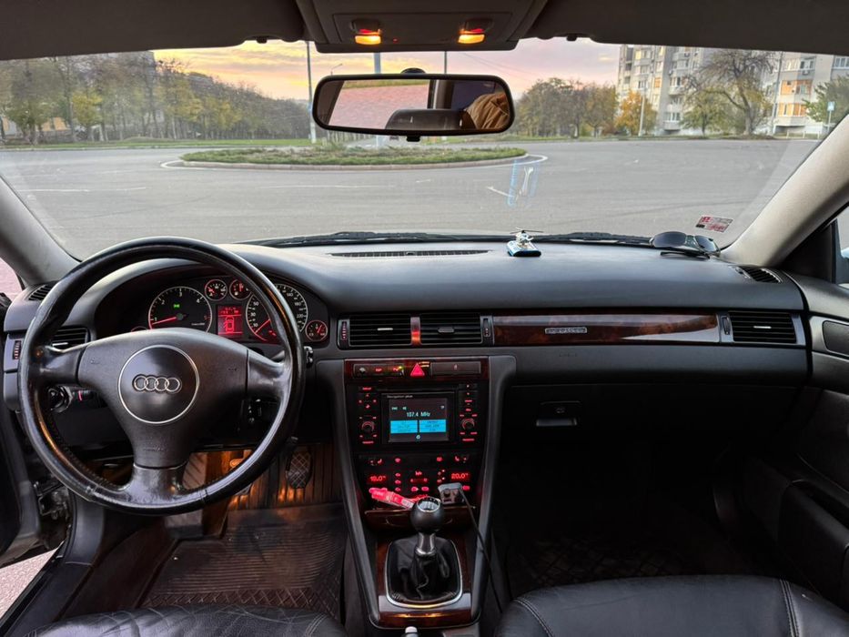 Продам Ауді Кватро
