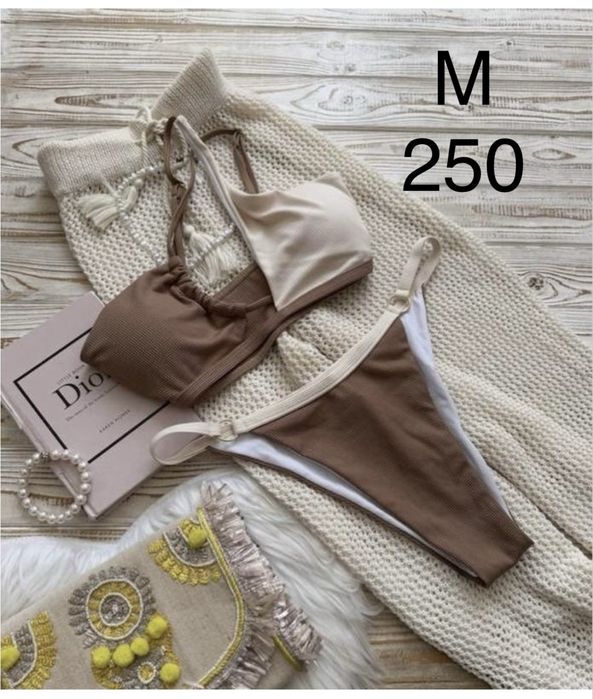 Купальник роздільний