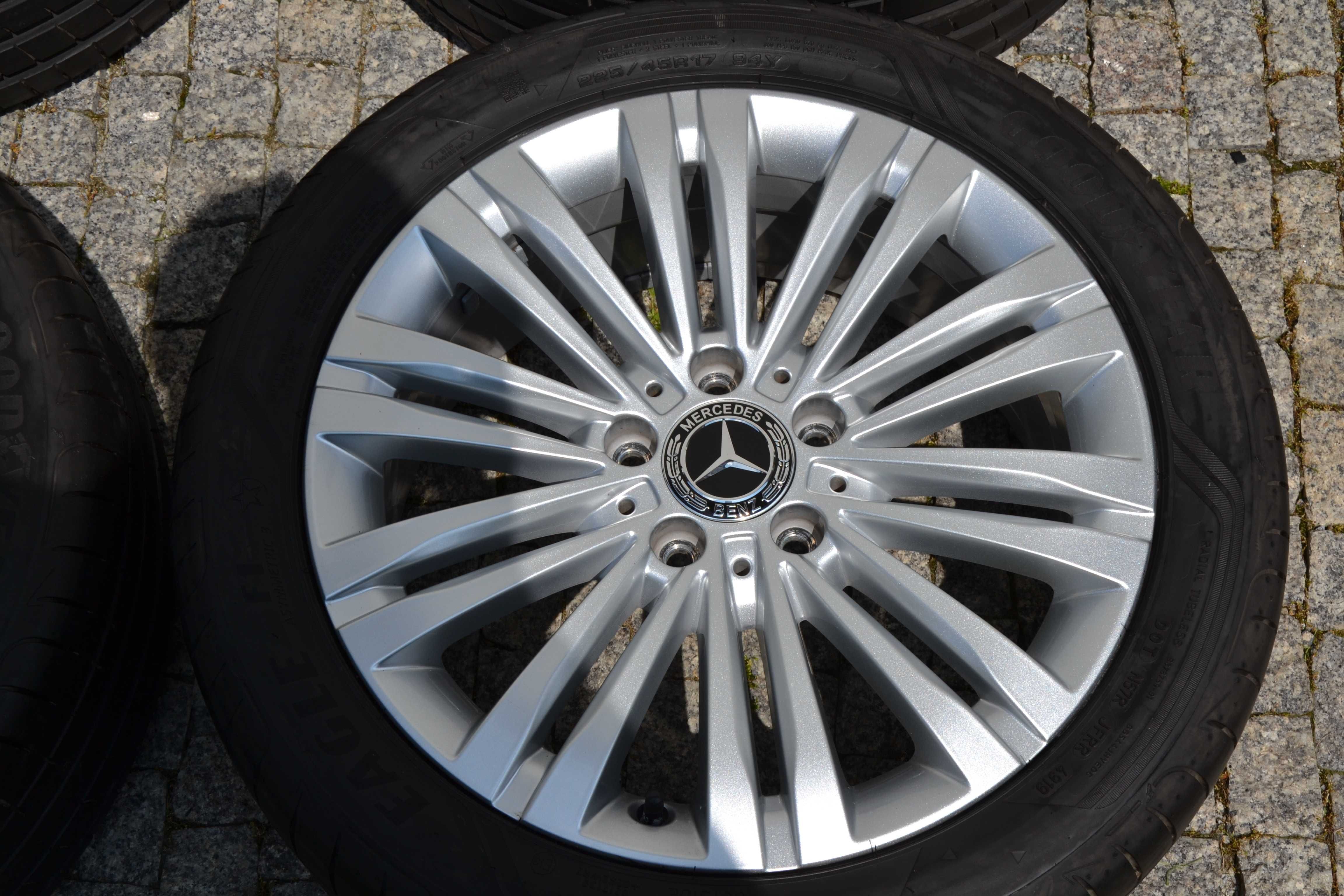 Mercedes C-Klasa W204 Koła Lato Goodyear 225/45R17 94Y Jak Nowe