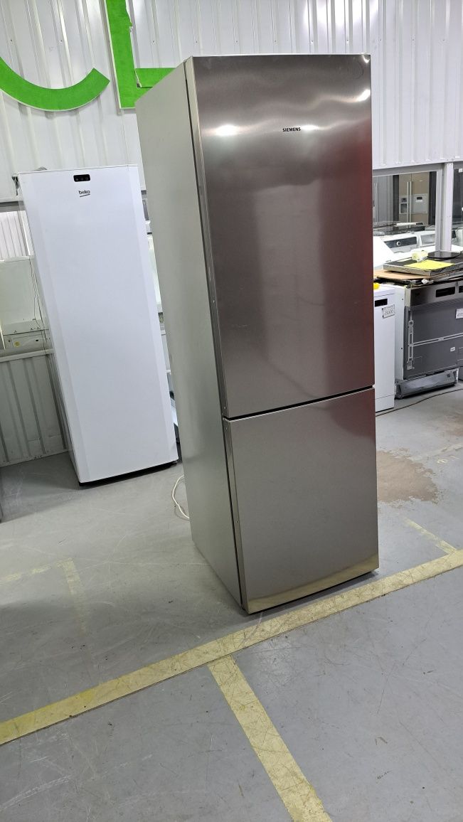 Холодильник з Германії Liebherr kgn8765t високий нержавійка