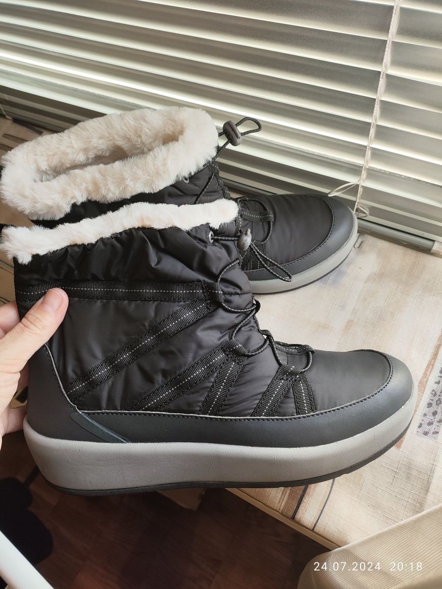 Новые сапоги ботинки Clarks 26,5 см