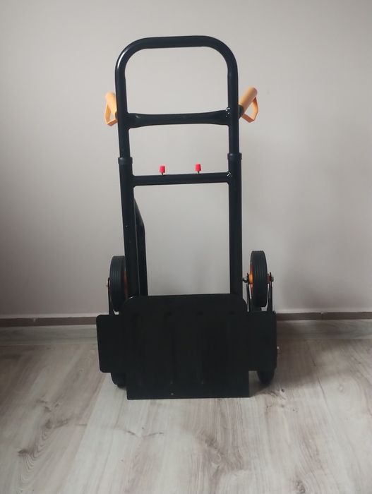 Wózek transportowy magazynowy schodowy  młynarka
