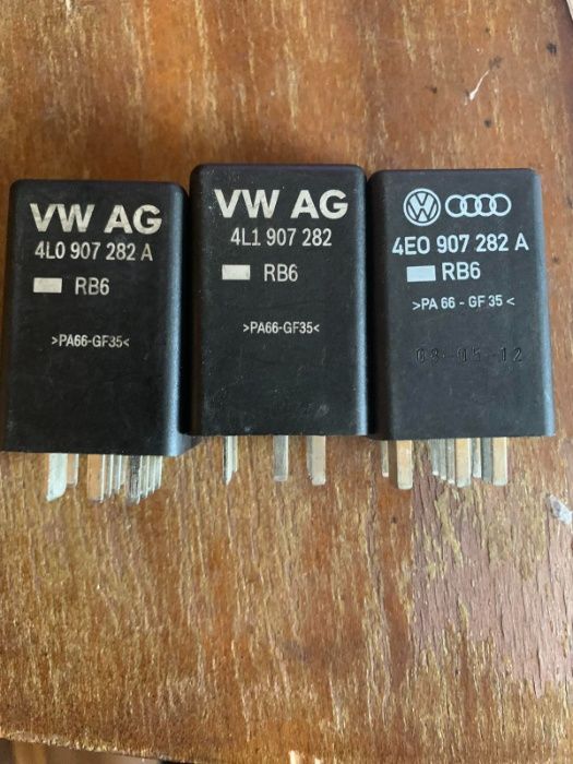 Реле СВЕЧ НАКАЛИВАНИЯ AUDI Q7 A8 3. 0 TDI 0281003164 4L0 907 282 B