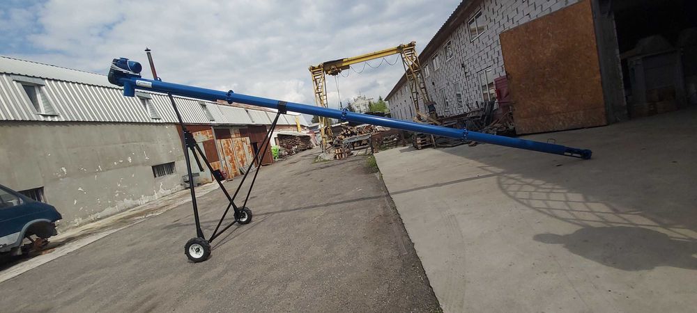 Шнековий завантажувач,погрузчик зерна,протруювач,підборщик.Ø159