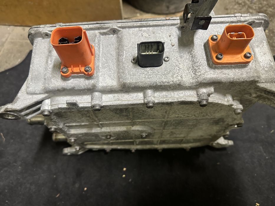 Зарядний пристрій бортовий Chevrolet Bolt 17-21 24286409
