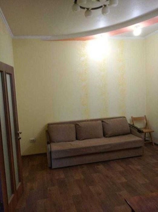 Продам двокімнатну квартиру на Баварії