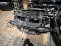 Pas przedni bmw e90 e91 e92 e93
