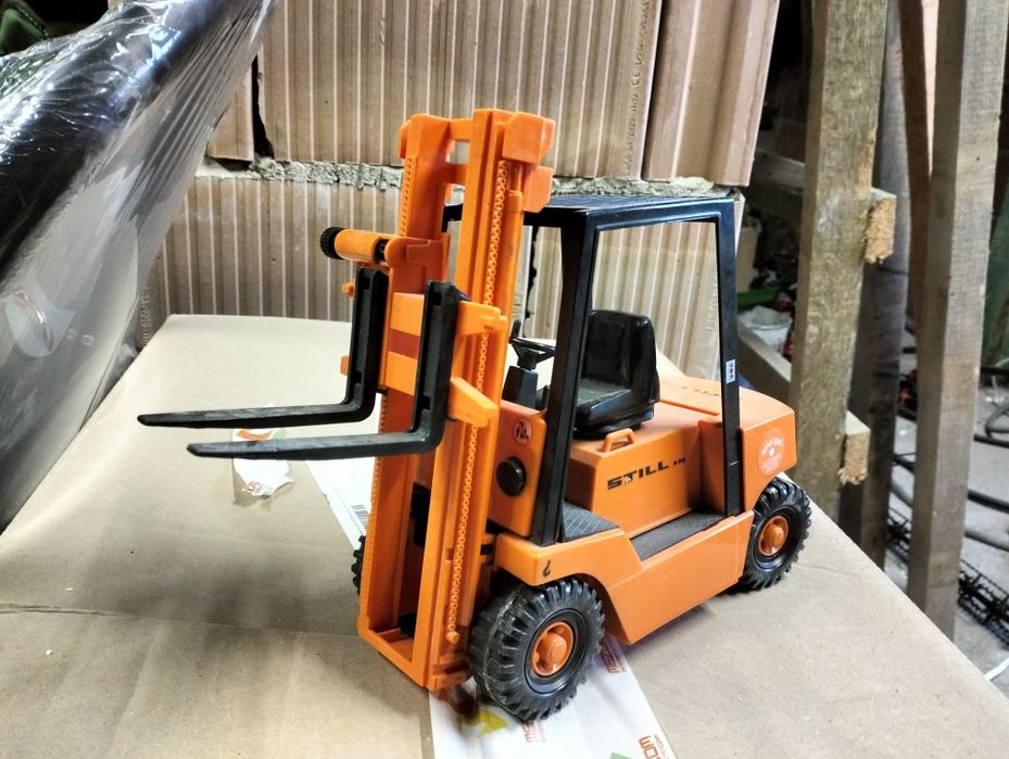 Wózek widłowy bruder zabawka