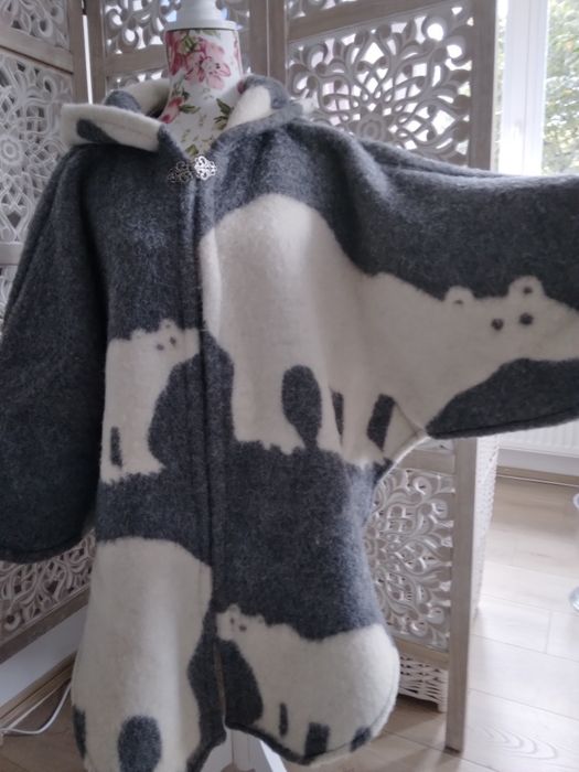 Unikalne wełniane poncho norweskie