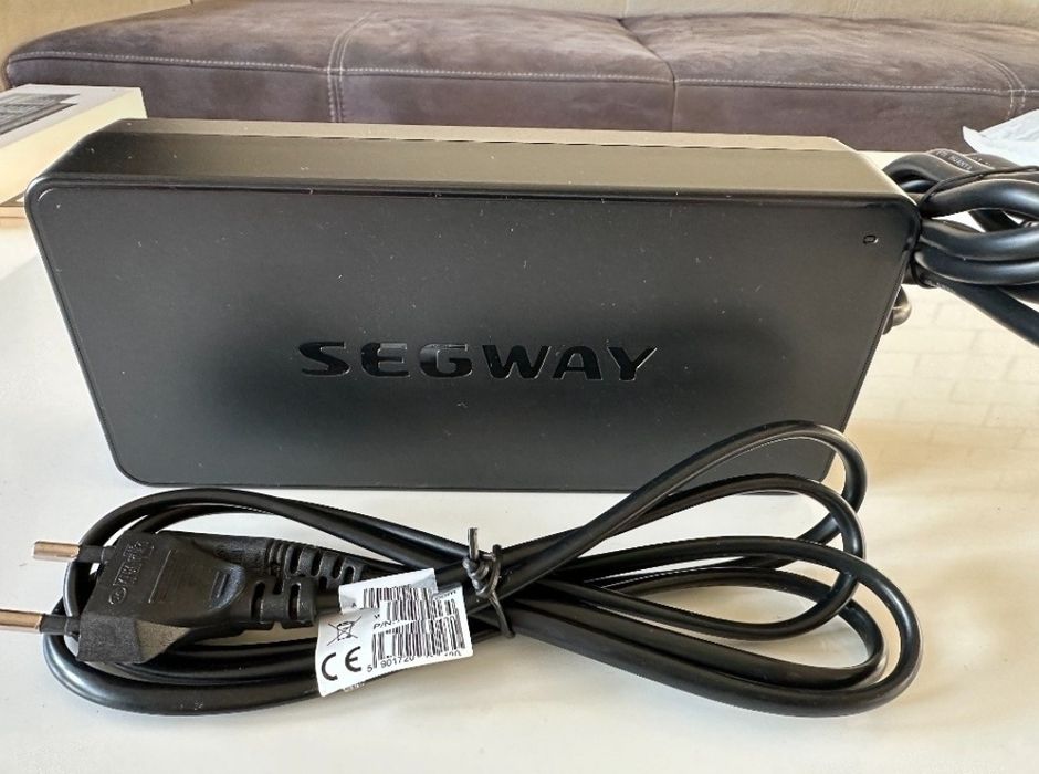 Ładowarka Segway 5A 42V 210W do hulajnogi G2 G30 10 szt.